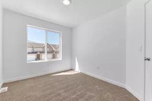 1851 E Corriente Dr, Salem, UT 84653 - Photo 9