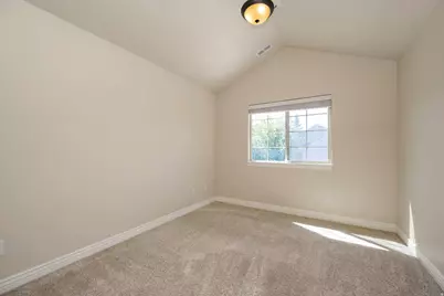 724 W Mystic Brook Way Way S, South Jordan, UT 84095 - Photo 17