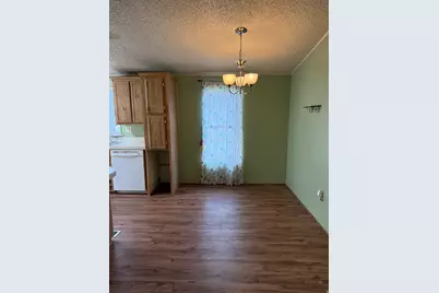 2875 400 W #7, Layton, UT 84041 - Photo 7