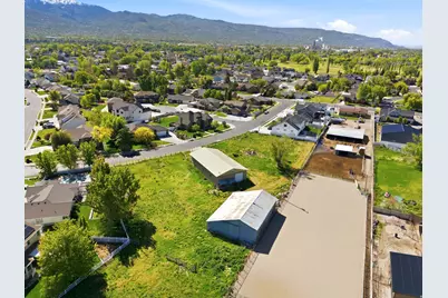 1695 N Olsen Way, West Bountiful, UT 84087 - Photo 7