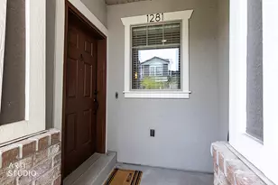 1281 S Mountain Crest Dr Dr, Woods Cross, UT 84087 - Photo 5
