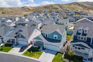 4859 W Lower Bend Dr, Herriman, UT 84096 - Photo 29