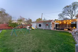 1811 S Lincoln St E, Salt Lake City, UT 84105 - Photo 35