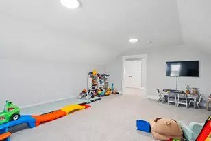 7598 S Scenic Maple Dr, West Jordan, UT 84081 - Photo 21