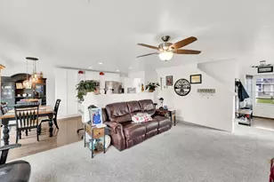 94 E Ashgrove Ln, Saratoga Springs, UT 84045 - Photo 7