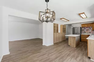 700 E 5900 S, Murray, UT 84107 - Photo 17