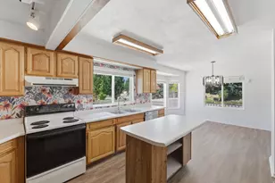 700 E 5900 S, Murray, UT 84107 - Photo 19
