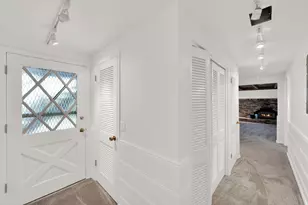 551 E North Hills Dr N, Salt Lake City, UT 84103 - Photo 23