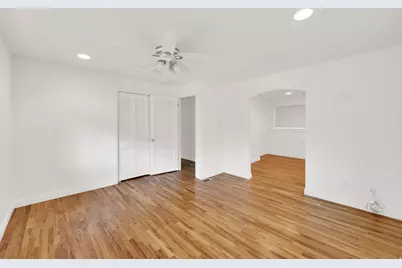 551 E North Hills Dr N, Salt Lake City, UT 84103 - Photo 15