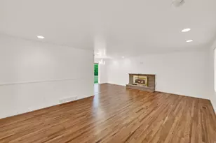 551 E North Hills Dr N, Salt Lake City, UT 84103 - Photo 7
