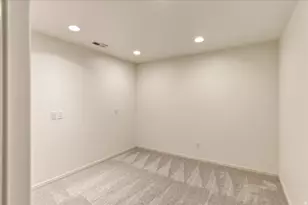 2291 W Craig Ln, Syracuse, UT 84075 - Photo 21