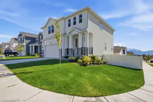 7184 N Crystal Brook Dr, Eagle Mountain, UT 84005 - Photo 3