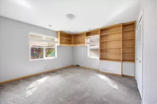 2484 E Skyline Dr, Salt Lake City, UT 84108 - Photo 23