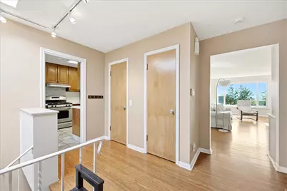 2484 E Skyline Dr, Salt Lake City, UT 84108 - Photo 13