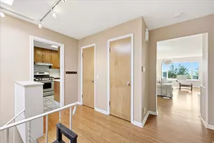 2484 E Skyline Dr, Salt Lake City, UT 84108 - Photo 13