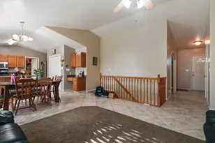 864 S 900 E, Spanish Fork, UT 84660 - Photo 7