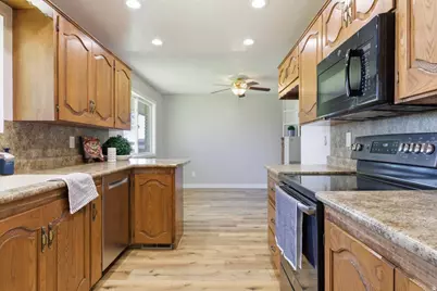 1207 S 600 W W, Preston, ID 83263 - Photo 7