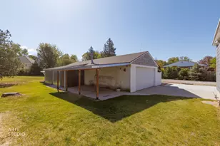 7387 S Halelani Dr E, Midvale, UT 84047 - Photo 31