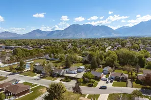7387 S Halelani Dr E, Midvale, UT 84047 - Photo 51