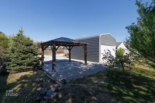7387 S Halelani Dr E, Midvale, UT 84047 - Photo 37