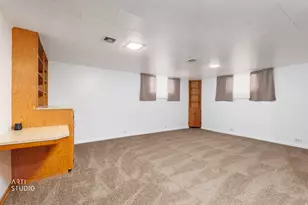 7387 S Halelani Dr E, Midvale, UT 84047 - Photo 17