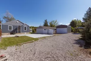 7387 S Halelani Dr E, Midvale, UT 84047 - Photo 25
