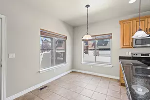 10416 S Sage Luigi Ct, South Jordan, UT 84009 - Photo 9