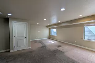 10416 S Sage Luigi Ct, South Jordan, UT 84009 - Photo 27