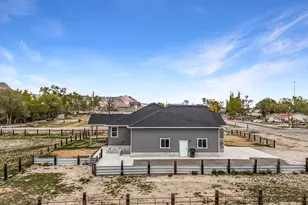 365 N 100 E, Ferron, UT 84523 - Photo 45