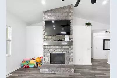 365 N 100 E, Ferron, UT 84523 - Photo 15