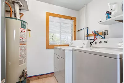 499 W Center St, Marysvale, UT 84750 - Photo 17