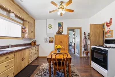 499 W Center St, Marysvale, UT 84750 - Photo 7