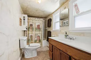 499 W Center St, Marysvale, UT 84750 - Photo 9