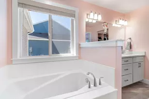437 N 800 E, Hyde Park, UT 84318 - Photo 11