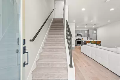 11113 S Kestrel Rise Rd, South Jordan, UT 84009 - Photo 5