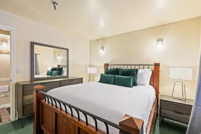 1487 Woodside Ave #B105, Park City, UT 84060 - Photo 9