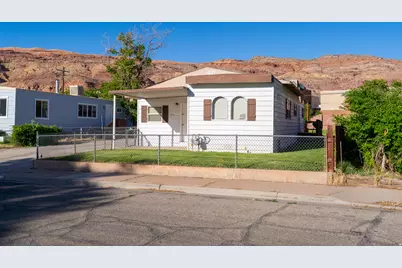 476 N Cliffview Dr, Moab, UT 84532 - Photo 5