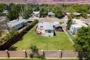 476 N Cliffview Dr, Moab, UT 84532 - Photo 9