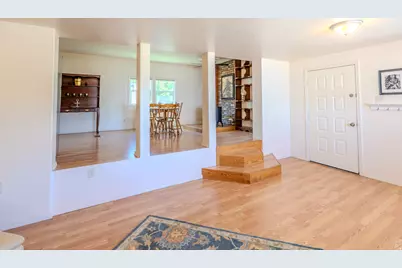 476 N Cliffview Dr, Moab, UT 84532 - Photo 17