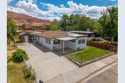 476 N Cliffview Dr, Moab, UT 84532 - Photo 3
