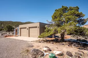 1390 S Flat Rabbit Rd, Teasdale, UT 84773 - Photo 33
