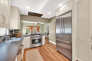 929 S Greenwood Terrace E, Salt Lake City, UT 84105 - Photo 15