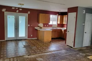6242 W Milden Ln, Salt Lake City, UT 84128 - Photo 3