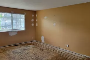 6242 W Milden Ln, Salt Lake City, UT 84128 - Photo 5