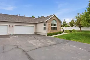 3304 S Hunter Villa Ln, West Valley, UT 84128 - Photo 17