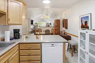 3304 S Hunter Villa Ln, West Valley, UT 84128 - Photo 15