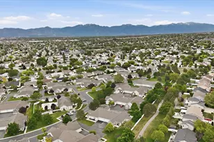 3304 S Hunter Villa Ln, West Valley, UT 84128 - Photo 35