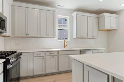 11323 S Lake Run Rd W, South Jordan, UT 84009 - Photo 7