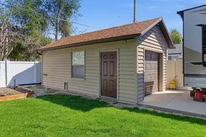 90 W Cottage Ave, Sandy, UT 84070 - Photo 63