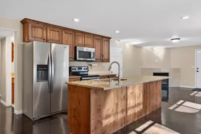 90 W Cottage Ave, Sandy, UT 84070 - Photo 37